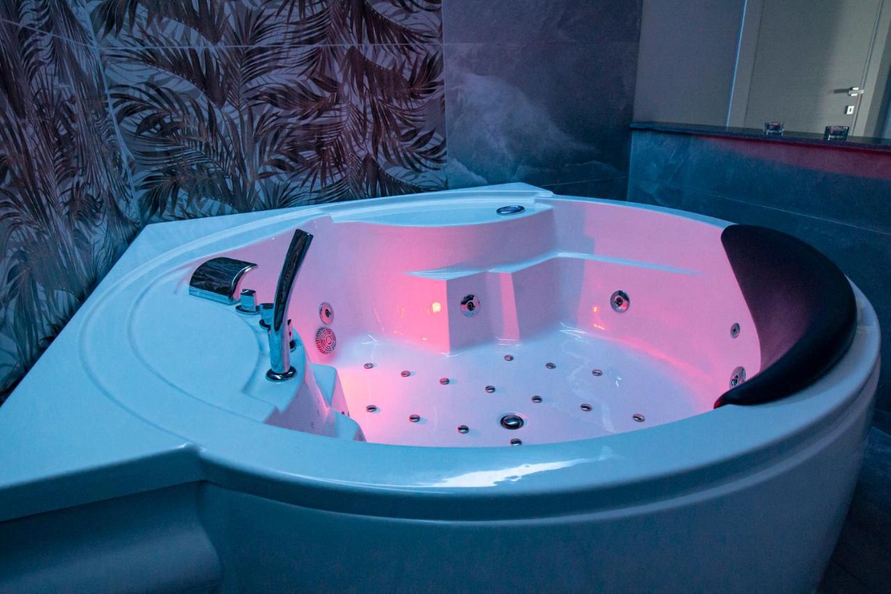 Royal Playa Suite And Apartament -Private Parking- Self Chek Out Katania Zewnętrze zdjęcie