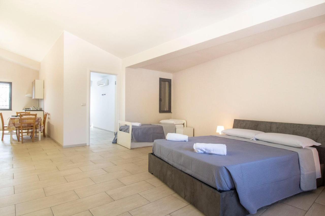 Royal Playa Suite And Apartament -Private Parking- Self Chek Out Katania Zewnętrze zdjęcie